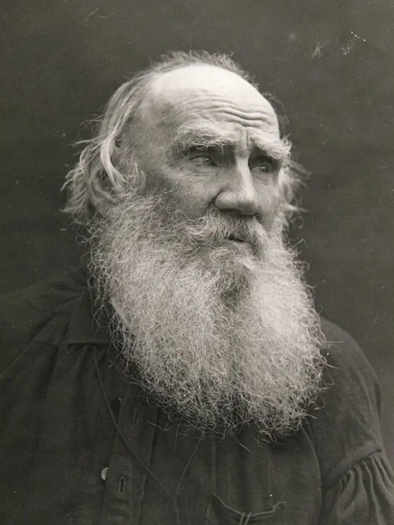Léon Tolstoï Léon Tolstoï