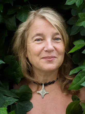 Élise Fontenaille