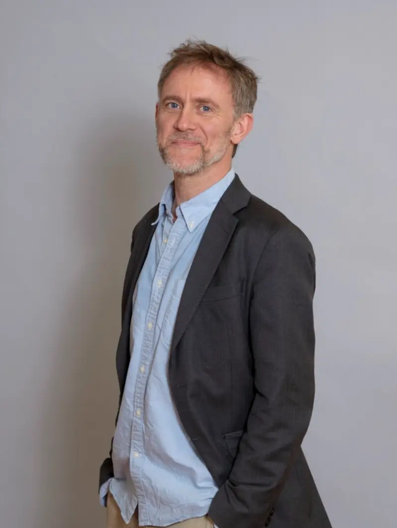 Arno Bertina