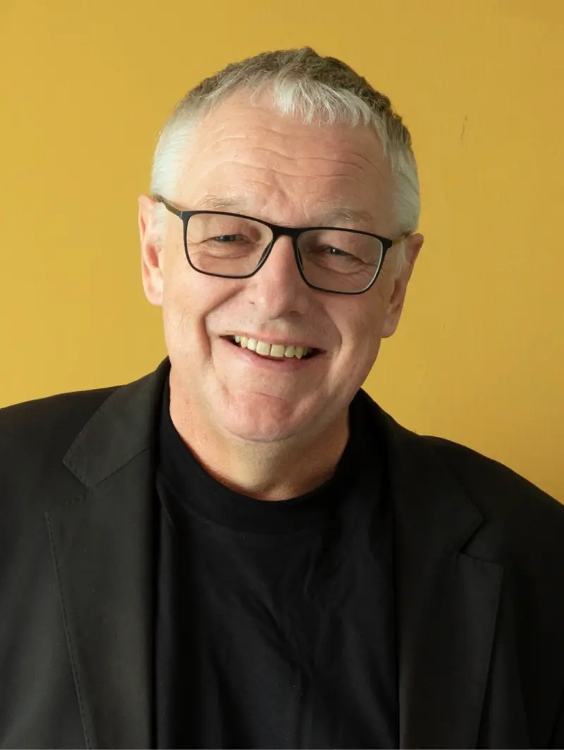 Roy Jacobsen Roy Jacobsen